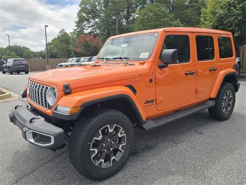 New 2025 Jeep Wrangler Sahara image 15