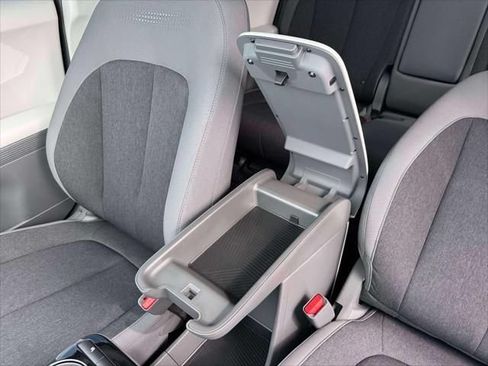 New 2026 Hyundai Ioniq 5 SE RWD image 18
