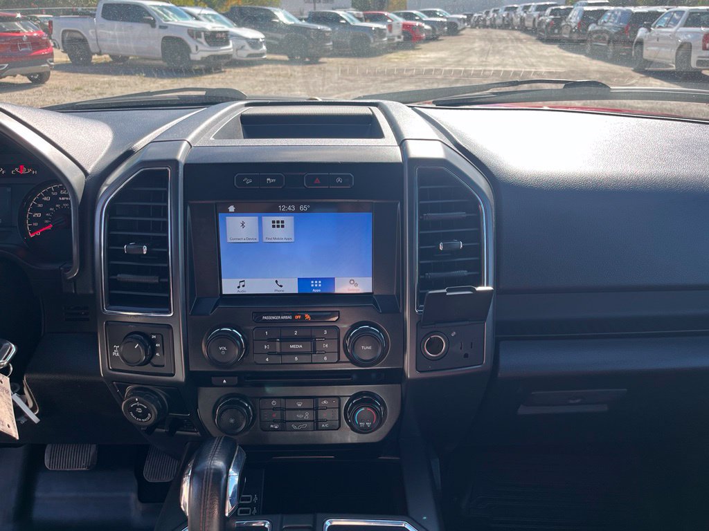 Used 2017 Ford F150 XLT w/ Equipment Group 302A Luxury AWD/4WD image 24