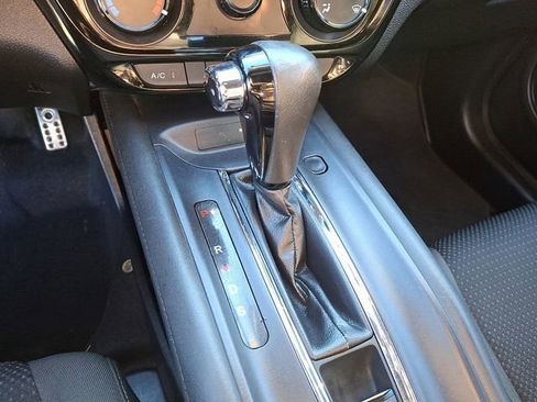 Used 2019 Honda HR-V Sport image 21