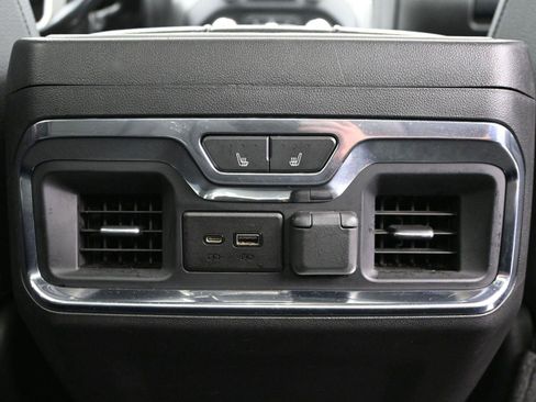 Used 2023 GMC Sierra 3500 Denali w/ Denali Ultimate Package image 16