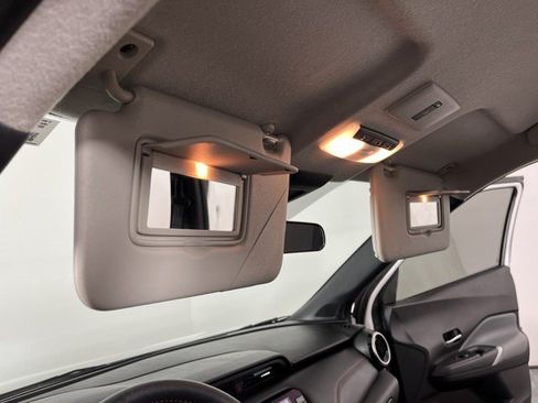 Used 2024 Nissan Kicks SR w/ SR Premium Package FWD image 30