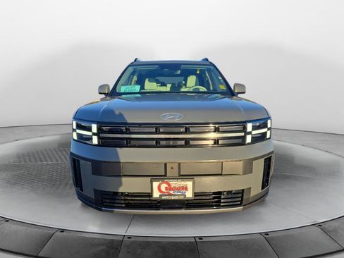 Used 2025 Hyundai Santa Fe Limited image 8