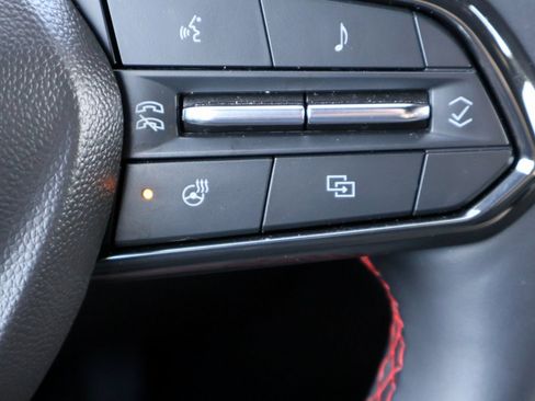 Used 2024 Chevrolet Traverse RS w/ LPO, Floor Liner Package image 37