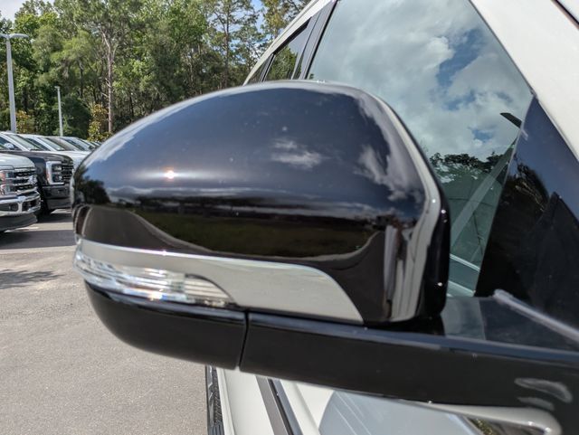 New 2026 Lincoln Navigator Premiere AWD/4WD image 12
