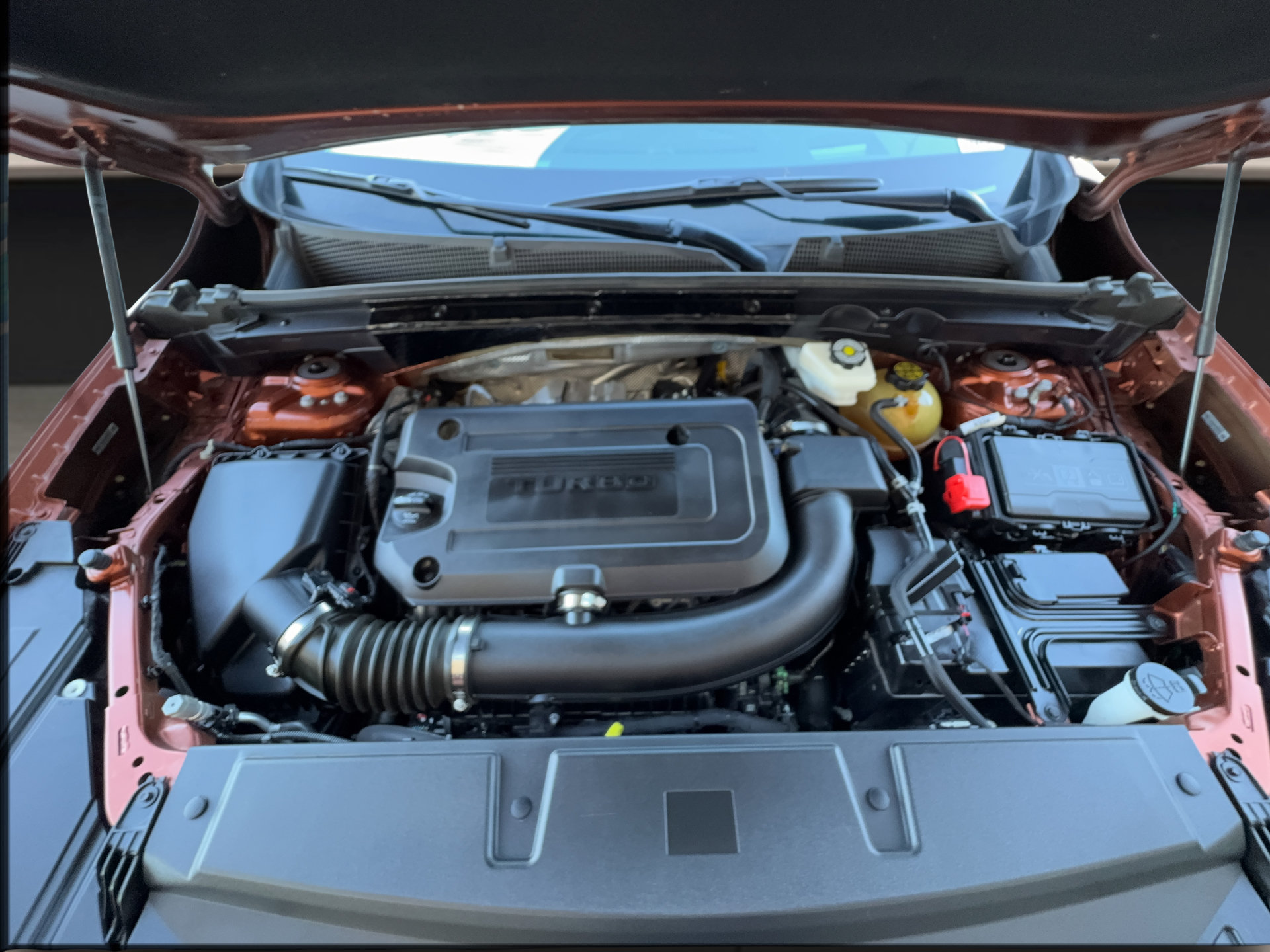 Used 2021 Buick Envision Essence w/ Technology Package I FWD image 35