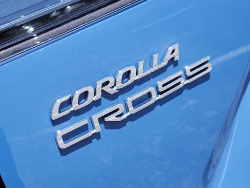 Certified 2026 Toyota Corolla Cross LE FWD image 6