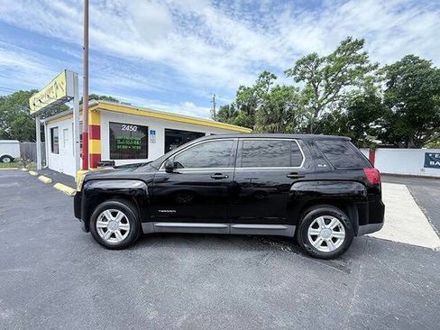 Used 2015 GMC Terrain SLE FWD image 3