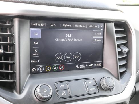Used 2023 GMC Acadia SLT w/ Elevation Edition AWD/4WD image 30