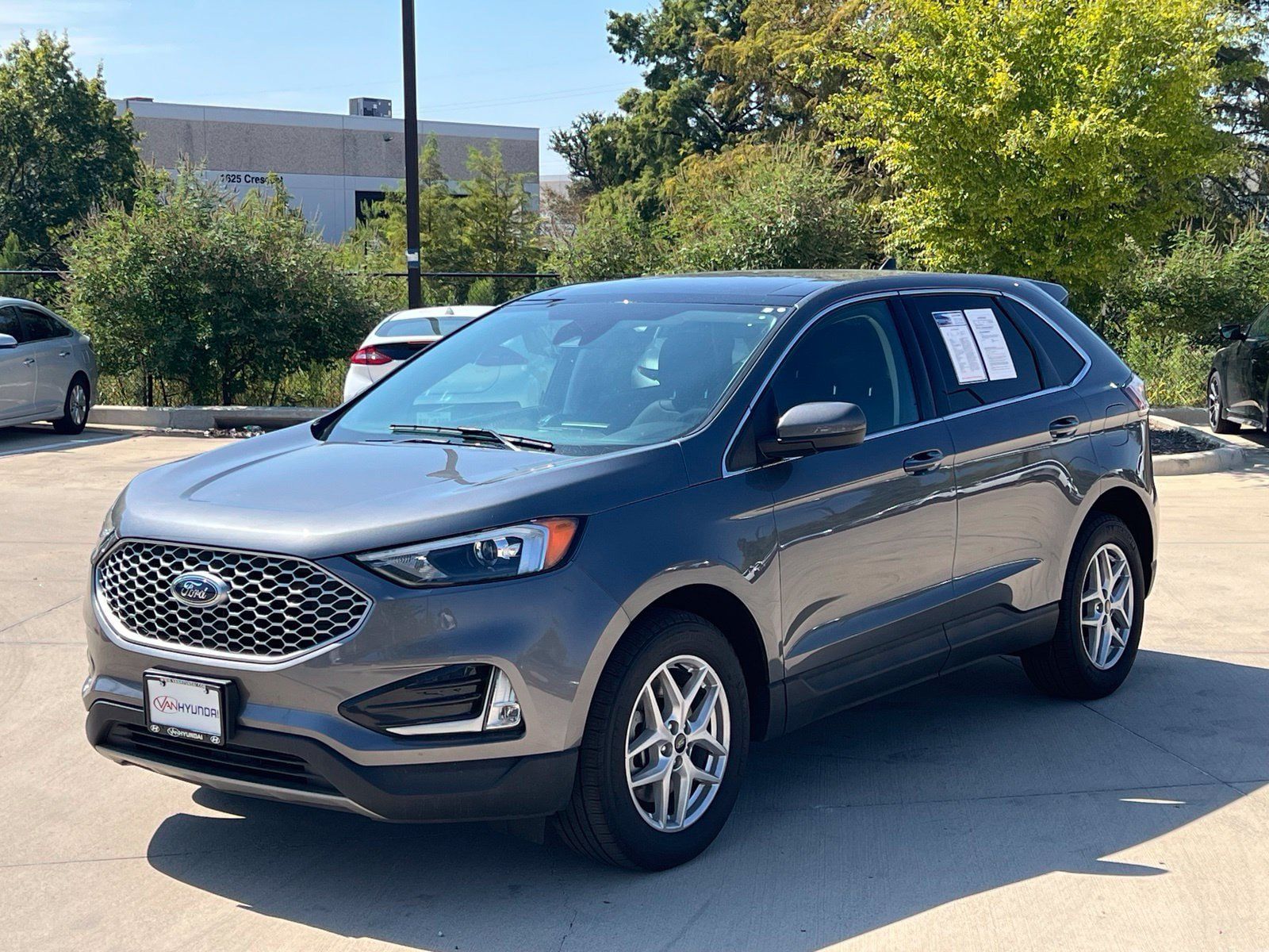 Used 2024 Ford Edge SEL w/ Convenience Package AWD/4WD image 5