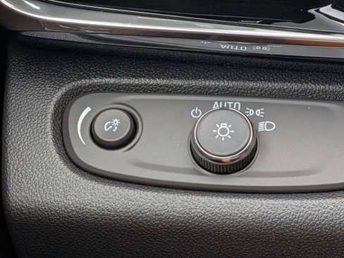 New 2026 Buick Envista Sport Touring image 23