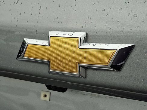 Used 2024 Chevrolet Equinox LS AWD/4WD image 33