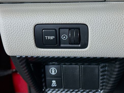 Used 2018 Honda Accord LX image 16