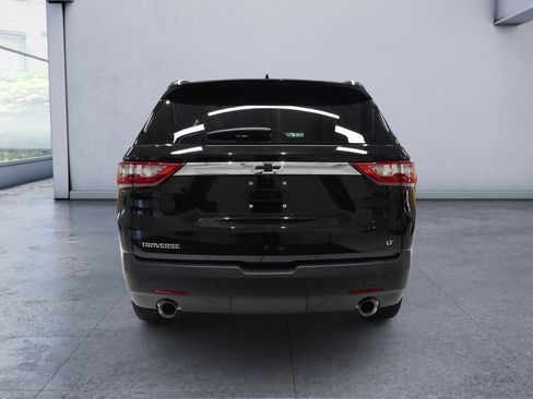 Used 2021 Chevrolet Traverse LT FWD image 5