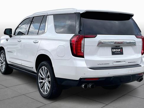 Used 2021 GMC Yukon Denali w/ Denali Premium Package image 11