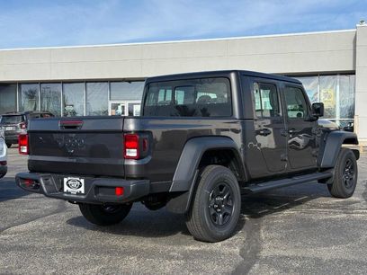 New 2026 Jeep Gladiator Sport