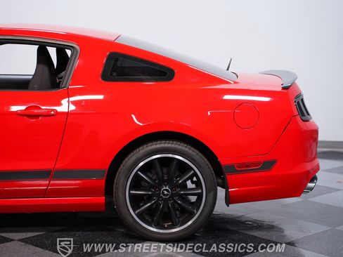 Used 2013 Ford Mustang Boss 302 w/ Boss 302 Accessory Pkg RWD image 20