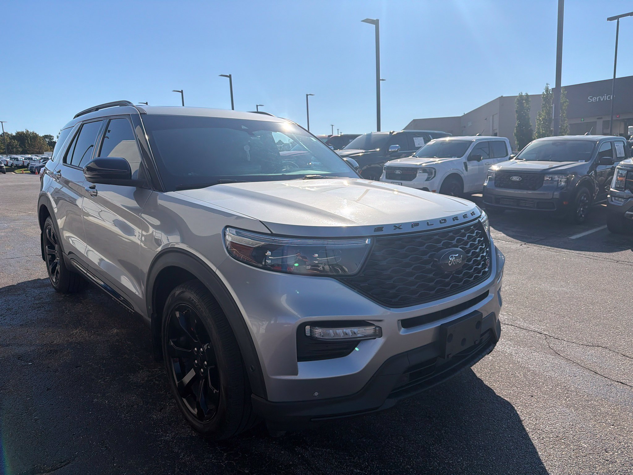 Used 2021 Ford Explorer ST w/ Equipment Group 401A AWD/4WD image 6