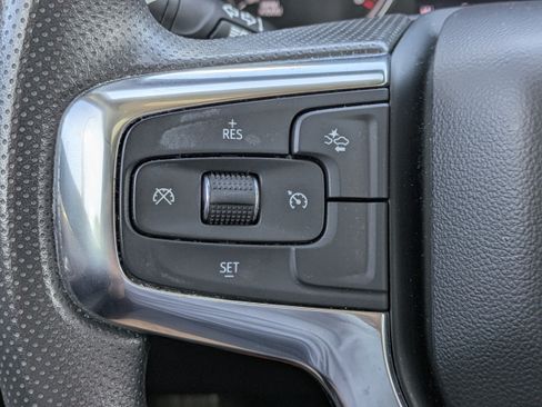 Used 2023 Chevrolet Blazer LT FWD image 22