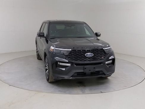 Certified 2022 Ford Explorer ST image 10