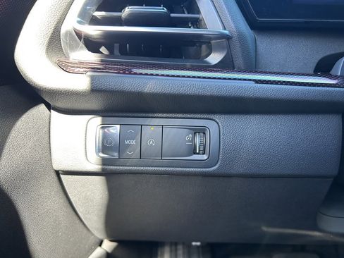 Used 2024 Chevrolet Traverse RS w/ LPO, Floor Liner Package image 58