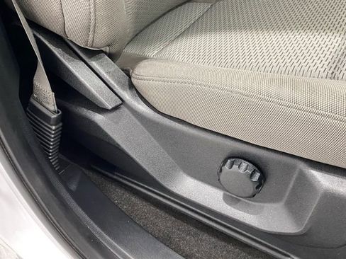 Used 2019 Ford F150 XLT image 21