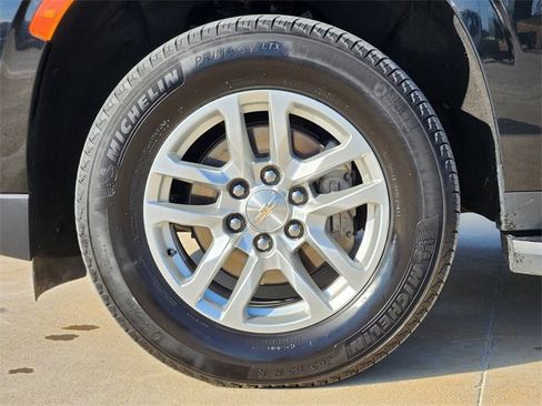 Certified 2024 Chevrolet Tahoe LT image 11