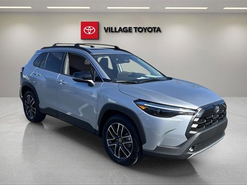 Certified 2026 Toyota Corolla Cross XLE image 7