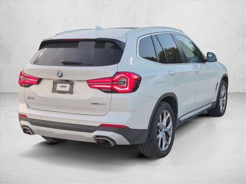 Used 2024 BMW X3 sDrive30i w/ Convenience Package RWD image 5