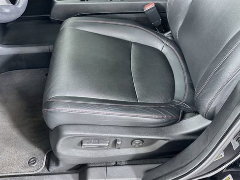 Used 2023 Honda Odyssey Sport image 18