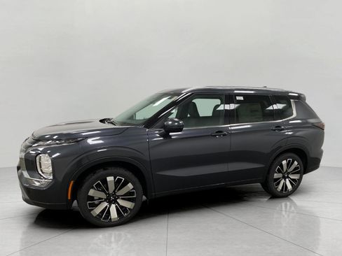 New 2026 Mitsubishi Outlander SEL image 8