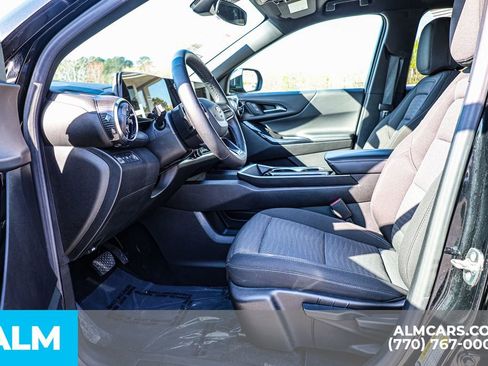 Used 2025 Chevrolet Equinox LT AWD/4WD image 19