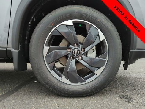 New 2026 Nissan Rogue SV image 9