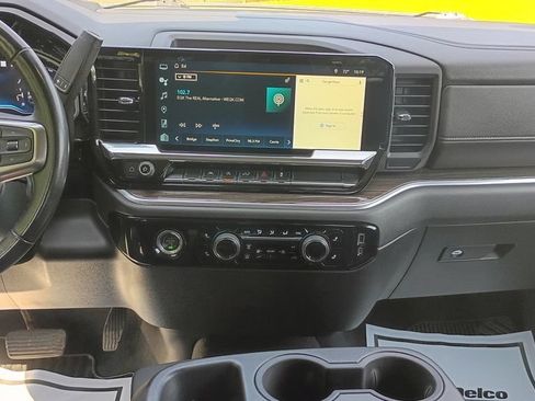 Used 2022 Chevrolet Silverado 1500 LT AWD/4WD image 13