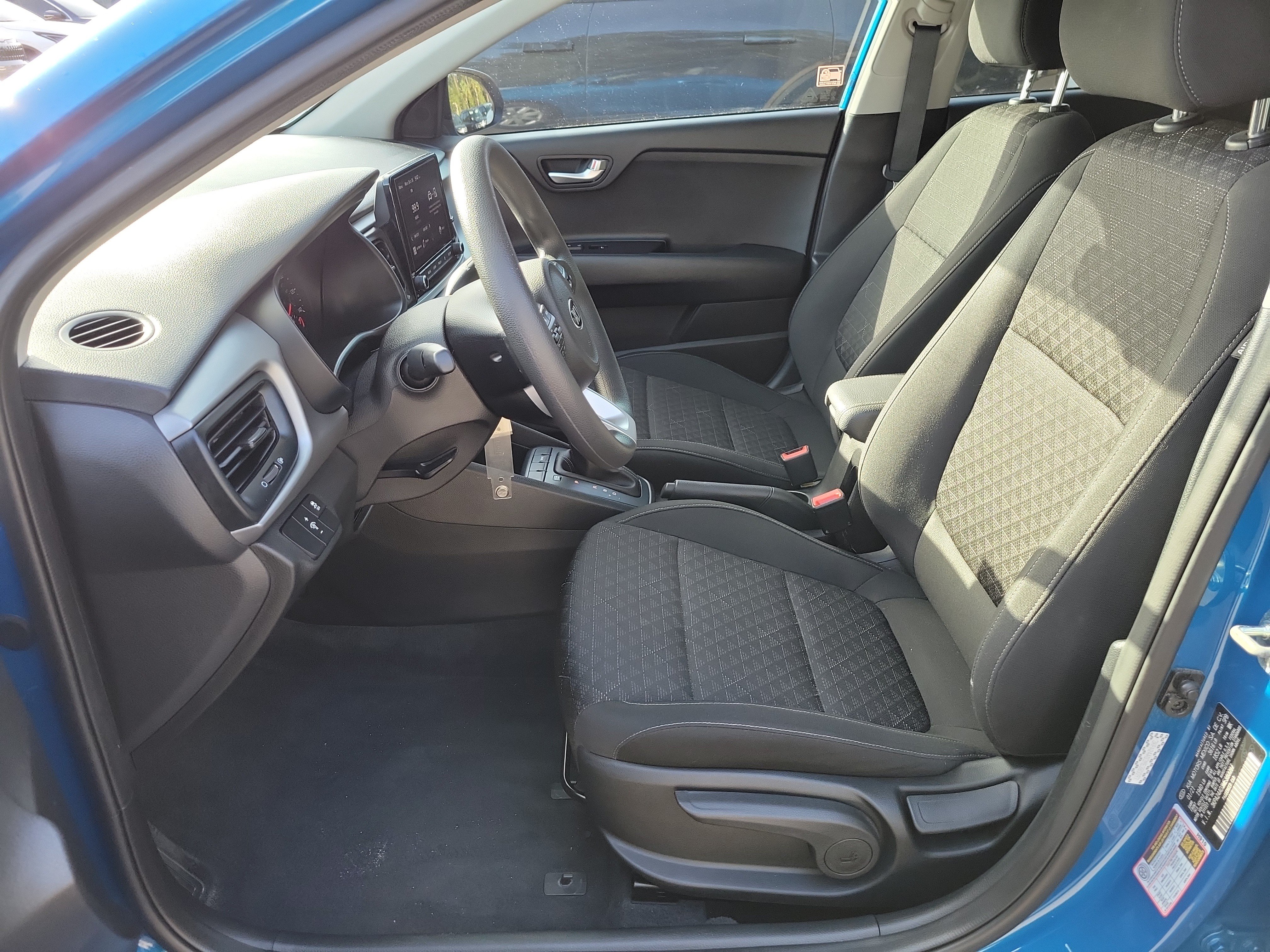 Certified 2021 Kia Rio S FWD image 18
