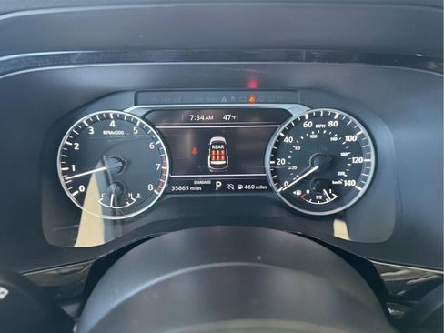 Used 2025 Nissan Pathfinder SV FWD image 19