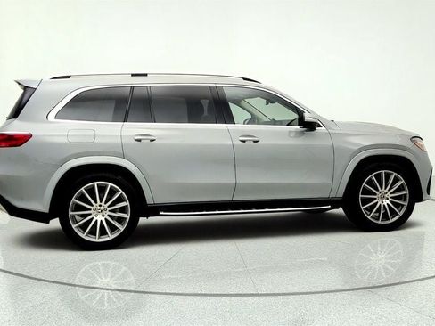 Used 2024 Mercedes-Benz GLS 580 4MATIC w/ E-Active Body Control Package image 4