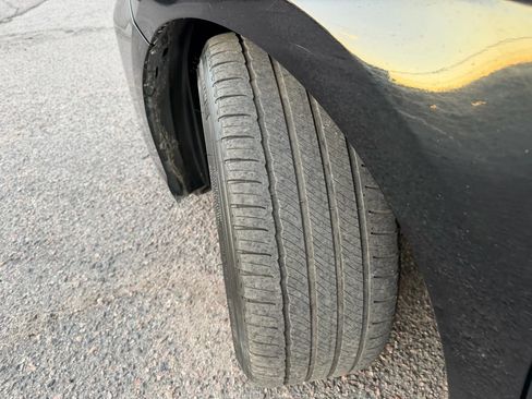 Used 2018 Toyota Camry XSE image 11