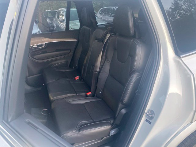 Used 2024 Volvo XC90 T8 Ultimate AWD/4WD image 13
