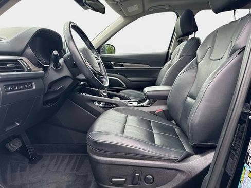 Used 2022 Kia Telluride EX w/ EX Premium Package AWD/4WD image 19