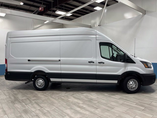 Used 2025 Ford Transit 250 148 High Roof Extended AWD w/ Load Area Protection Package image 2