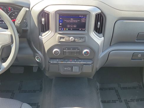Used 2025 Chevrolet Silverado 1500 Custom w/ Turbomax Blackout Package RWD image 15