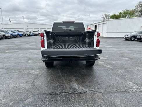 Used 2023 Chevrolet Silverado 1500 Custom Trail Boss w/ LPO, Dark Essentials Package AWD/4WD image 21