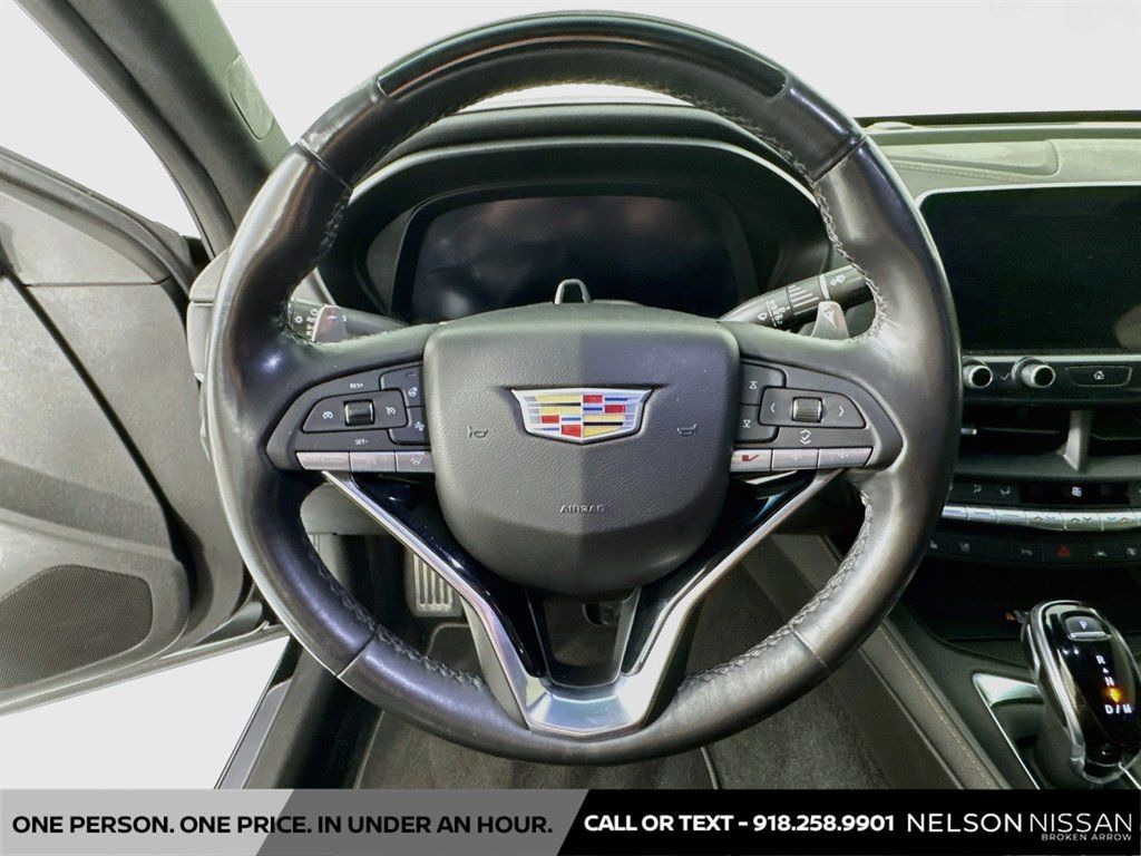 Used 2021 Cadillac CT4 V w/ Technology Package RWD image 11