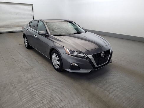 Used 2020 Nissan Altima 2.5 S FWD image 13