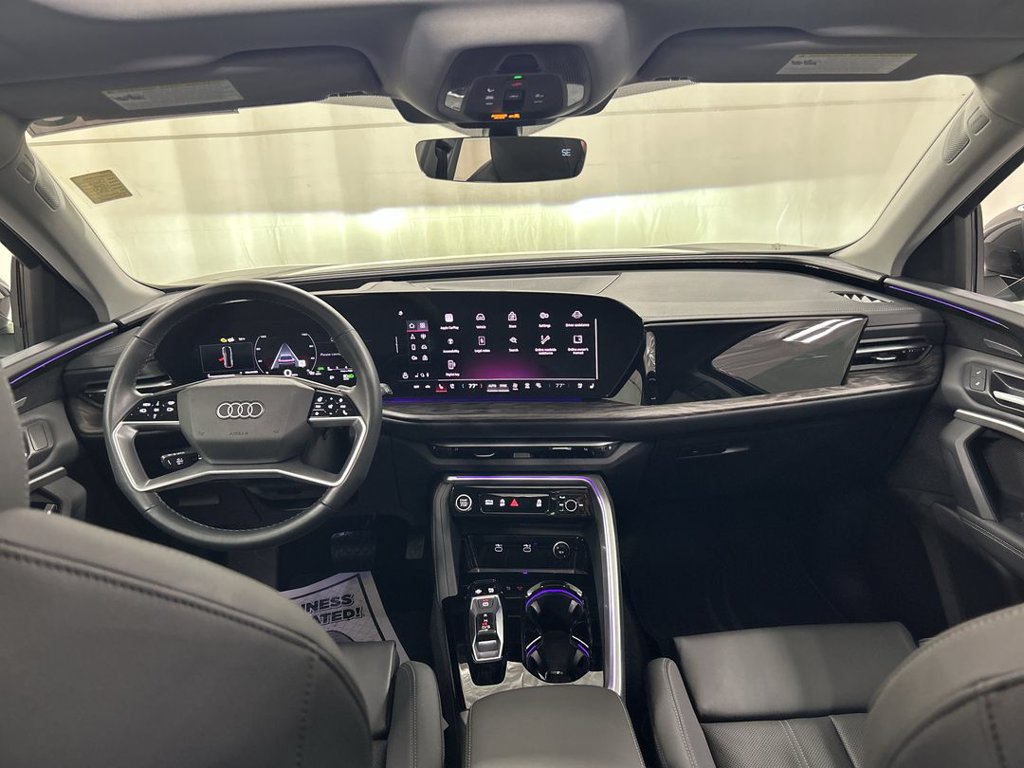 Used 2025 Audi Q5 Premium Plus w/ Premium Plus AWD/4WD image 19