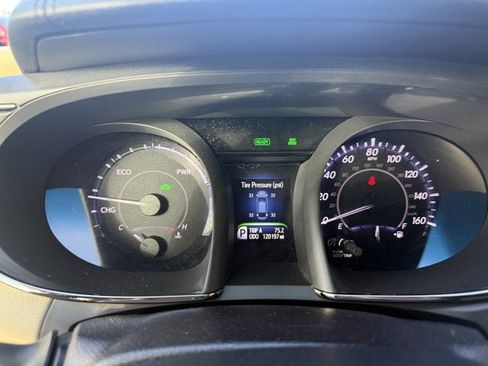 Used 2018 Toyota Avalon Limited image 26