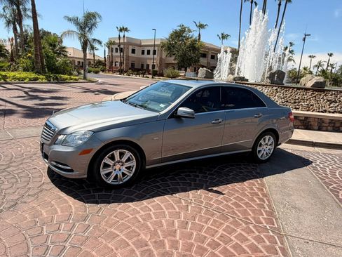Used 2012 Mercedes-Benz E 350 Sedan image 15
