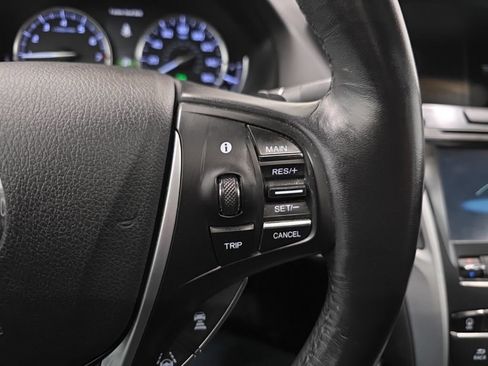 Used 2020 Acura TLX V6 w/ Technology Package image 16