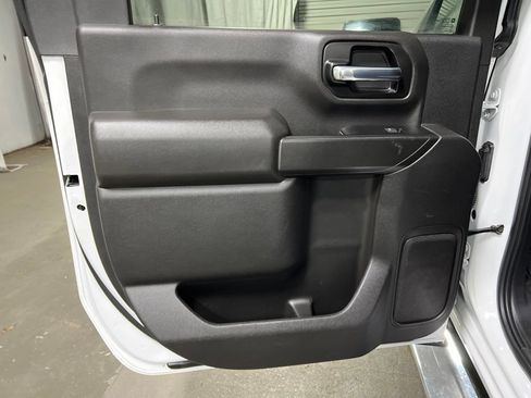 Used 2022 Chevrolet Silverado 2500 LT AWD/4WD image 21